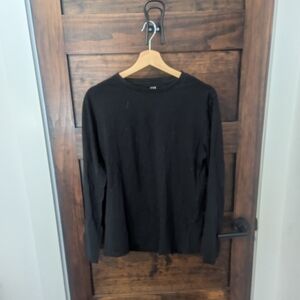Long Sleeve Gap Top